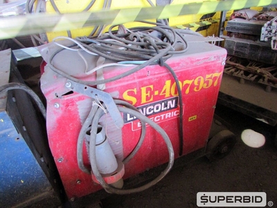 06 MÁQUINAS DE SOLDA e 01 GRUPO GERADOR Á GASOLINA. (Ref.: WMJ_UM02)