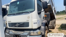 CAMINHÃO BASCULANTE  VOLVO VM 330 6X4R, 2013/2013, Placa FINAL 3 (RJ),  (Ref.: IBZ)