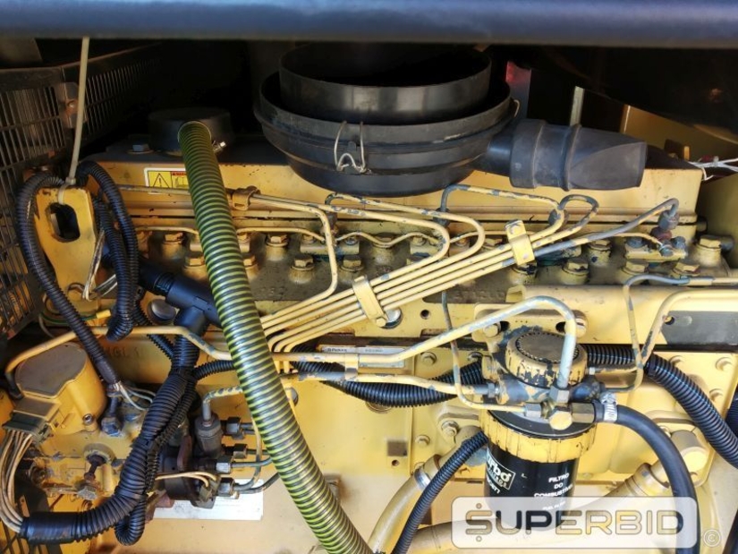 GRUPO GERADOR Á DIESEL OLYMPIAN CATERPILLAR GEP 150, POT: 150/165 KVA CARENADO (Ref.: RBD)