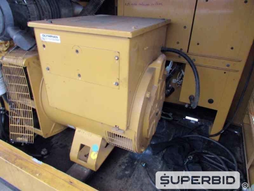GRUPO GERADOR Á DIESEL OLYMPIAN GEP110-2 125 KVA, ANO: 2010. (Ref.: JBD)