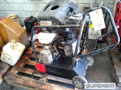 01 CORTADORA DE PISO A GASOLINA WACKER NEUSON BFS 1345 13CV. (Ref.: SD)