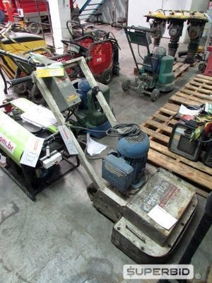 LIXADEIRA DE PISO ELÉTRICA BETOMAQ P2, 2008, SÉRIE: 080838-10 (Ref.: FDJ)