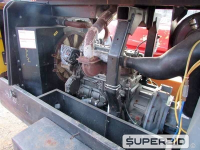 COMPRESSOR DE AR ATLAS COPCO XAS 136 280PCM-7B. . (Ref.: JEE)