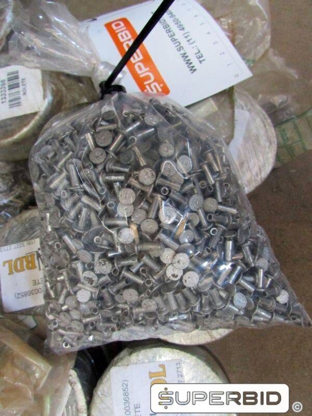 PEÇAS PARA CAMINHÕES, KOMBI E EMPILHADEIRA: ROTOR, BOBINAS, MOTOR DE PARTIDA, ALTERNADOR, TURBINA E OUTROS, (82 PÇ.) (Ref.: JF / JG)