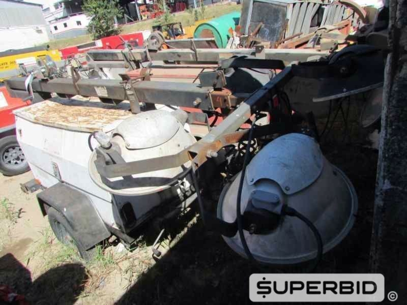 02 TORRES DE ILUMINAÇÃO Á DIESEL WACKER NEUSON LT4L, POT.: 4-6 KW. (Ref.: JEK)