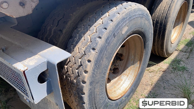 CAMINHÃO BASCULANTE VOLVO VM 330 6X4R, 2013/2013, Placa FINAL 1 (RJ), (Ref.: IBV)