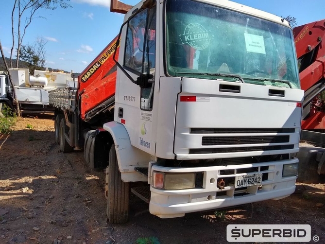 CAMINHÃO GUINDAUTO IVECO EUROCARGO 260E25N, 2011/2012, Placa FINAL 2 (MG), (Ref.: SAD)