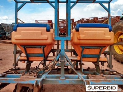 GRADE QUEBRA LOMBO UTI IMPLEMENTOS, ANO: 2008, SÉRIE: 1266 (Ref.: 452)