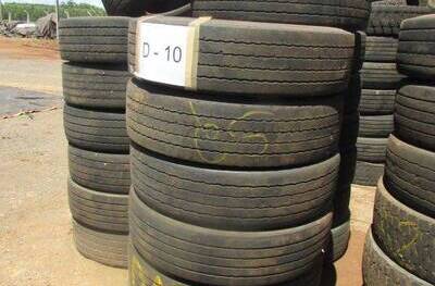 20 SUCATAS DE PNEUS 275/80 PARA REAPROVEITAMENTO (Ref.: D-10)