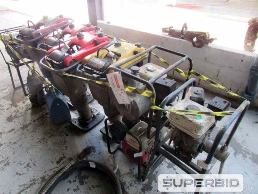 BOMBAS, MOTOR ACIONAMENTO, COMPACTADOR DE SOLO WACKER NEUSON E OUTROS, (11 PÇ.) (Ref.: JCV)