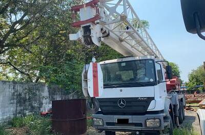 CAMINHÃO GUINDASTE MERCEDES-BENZ AXOR 2831 6X4, 2006/2006, Placa FINAL 3 (RJ), (Ref.: IAW)
