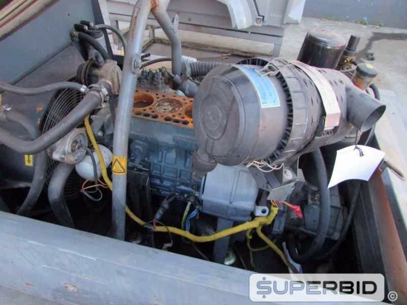 COMPRESSOR DE AR ATLAS COPCO XAS 47 KD CANOPY PKD, ANO: 2010, SÉRIE: WUX594335 (Ref.: JBS)