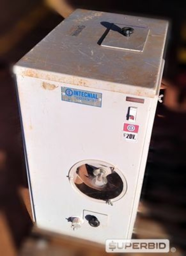 SEPARADOR DE IMPUREZAS DE CEREAIS INTECNIAL SINTEL