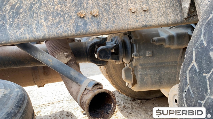 CAMINHÃO BASCULANTE  VOLVO VM 330 6X4R, 2013/2013, Placa FINAL 4 (RJ),  (Ref.: IBO)