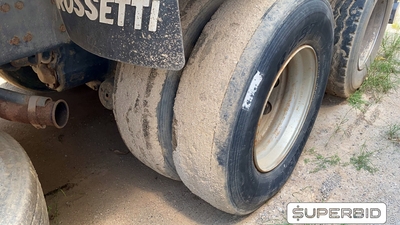 CAMINHÃO BASCULANTE  VOLVO VM 330 6X4R, 2013/2013, Placa FINAL 1 (RJ),  (Ref.: IBV)