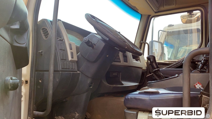 CAMINHÃO BASCULANTE VOLVO VM 330 6X4R, 2013/2013, Placa FINAL 6 (RJ), (Ref.: IBJ)