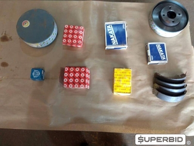 APROXIMADAMENTE 285 MATERIAIS DIVERSOS PARA VEÍCULOS