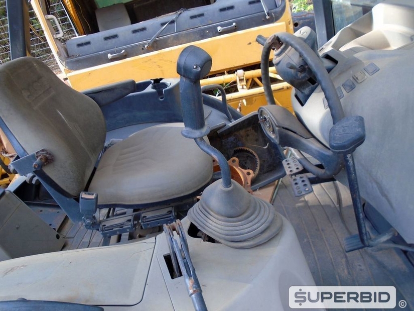 RETROESCAVADEIRA CASE 580M 4X4, ANO: 2010, CAP: CAÇAMBA: 1M3., SÉRIE: NAAH23718 (Ref: SBN / TP14706)