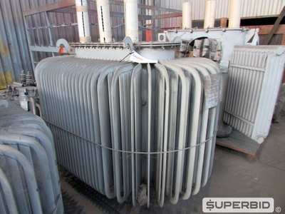 TRANSFORMADOR TRIFÁSICO Á ÓLEO COMTRAFO POT. 750 KVA, ANO: 2008, SÉRIE: 038527. (Ref.: WMBD_UM02)