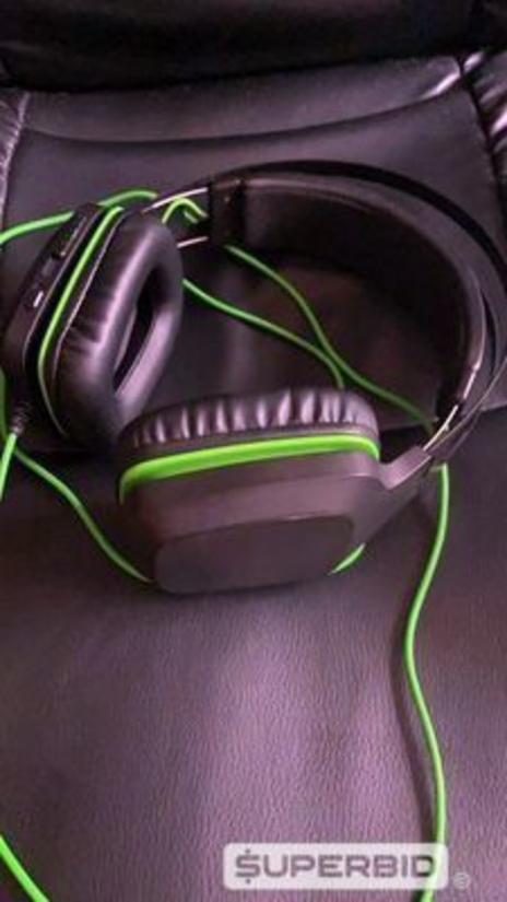 Nicolas Gomes - Headset gamer sem microfone. O Nicolas perdeu o microfone!