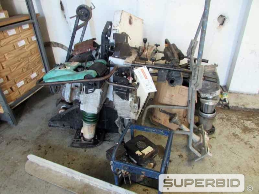 SUCATAS DE: COMPACTADORES DE SOLO WACKER NEUSON, MOTOR ACIONAMENTO 5CV, CORTADORAS DE PISO, PERFURATRIZ E OUTROS. (Ref.: JDI)