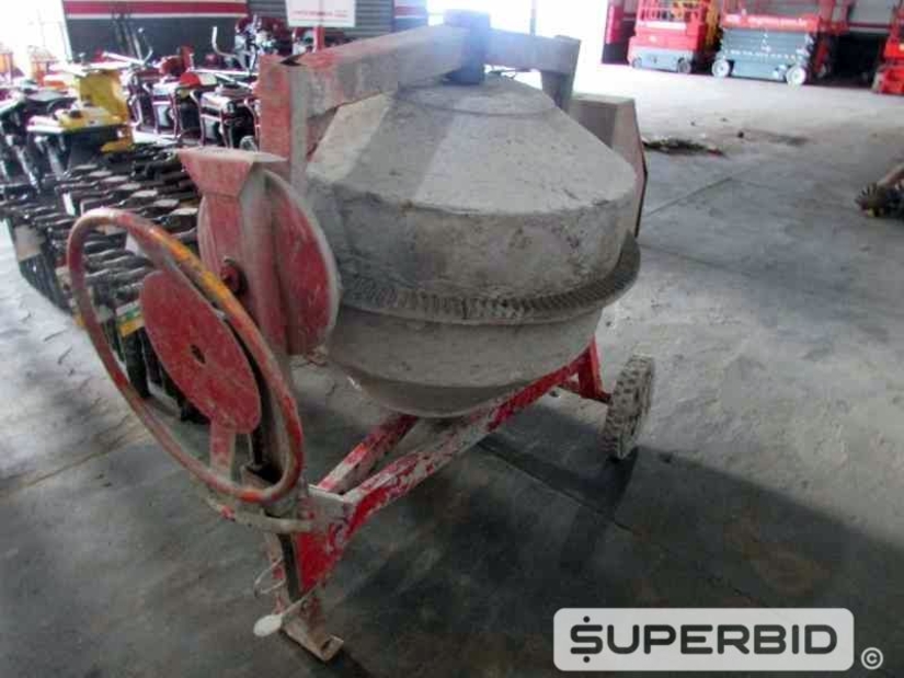 BETONEIRA ELÉTRICA CSM 400 LITROS E SUCATA DE BETONEIRA ELÉTRICA CSM 400 LITROS, (03 PÇ.) (Ref.: JCH)