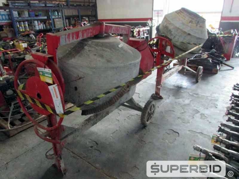 BETONEIRA ELÉTRICA CSM 400 LITROS E SUCATA DE BETONEIRA ELÉTRICA CSM 400 LITROS, (03 PÇ.) (Ref.: JCH)