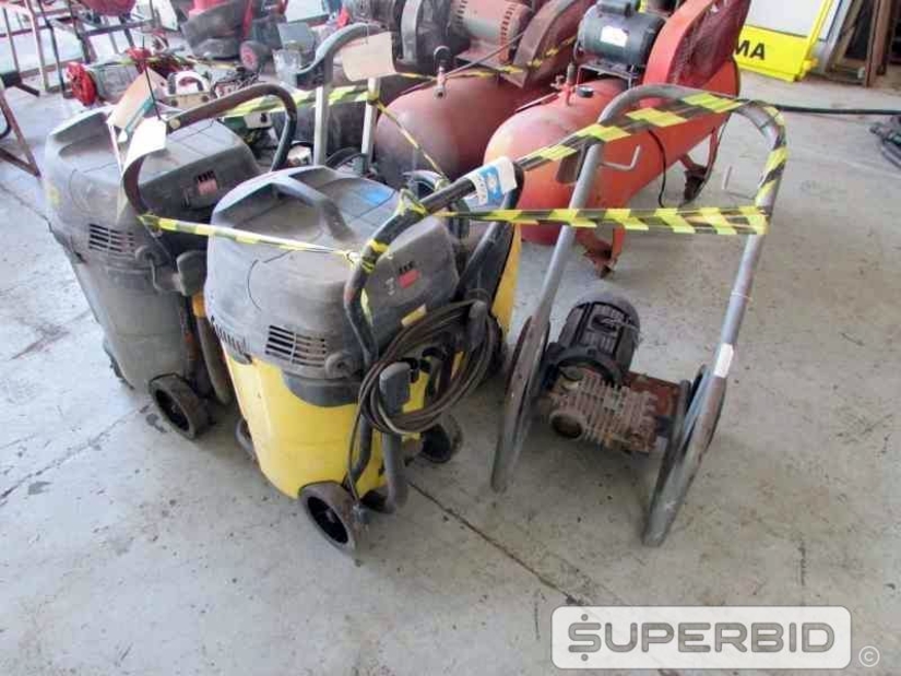 LAVADORA DE ALTA PRESSÃO KARCH E ASPIRADOR DE ÁGUA E PÓ KARCH. (Ref.: JCY)