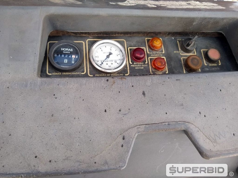 COMPRESSOR ATLAS COPCO XAS 77HH SÉRIE:BRP067375 ANO: 2008. (Ref.: SK)