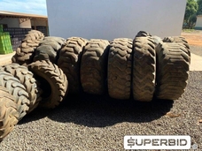 24 PNEUS AGRÍCOLAS DIVERSOS (Ref.: 10)