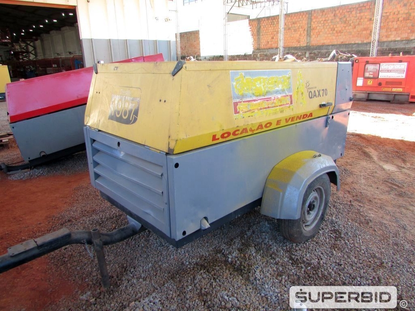 GRUPO GERADOR SILENCIADO DIESEL ATLAS COPCO QAX70 20,5/23 KVA (Ref.: FEW)