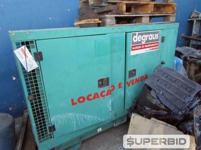 SUCATA DE GRUPO GERADOR Á DIESEL CATERPILLAR GEP44 40 KVA. (Ref.: JAV)