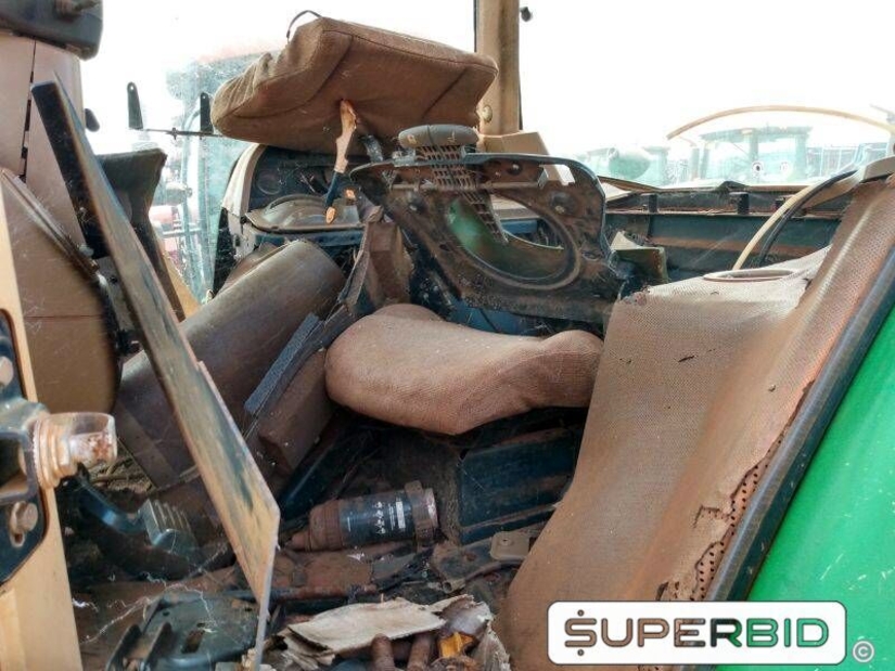TRATOR DE PNEUS JOHN DEERE 7195J 4X4, ANO: 2013, SÉRIE: 1BM7195JVDH000622 (Ref: 1241)