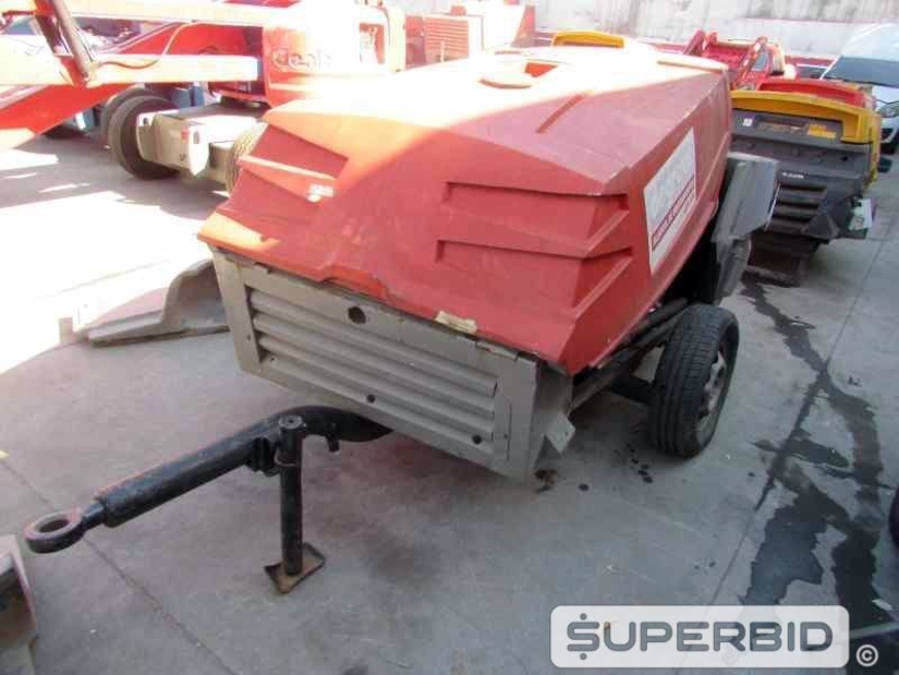 COMPRESSOR DE AR ATLAS COPCO XAS 77 150PCM-7B, ANO: 2007 (Ref.: JBJ)