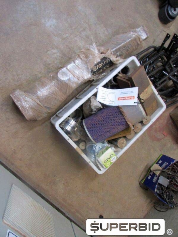 PEÇAS PARA MÁQUINAS PESADAS: BUCHAS, FILTROS, PINOS, CHAPAS DESGASTE, CAMISA, VEDADOR E OUTROS, (104 PÇ.) (Ref.: JE)