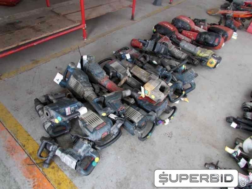 DEMOLIDORES ELÉTRICO, ROMPEDORES ELÉTRICO, MARTELETES ELÉTRICO E OUTROS, (26 PÇ.) (Ref.: JDN)