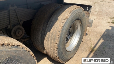 CAMINHÃO BASCULANTE  VOLVO VM 330 6X4R, 2013/2013, Placa FINAL 2 (RJ),  (Ref.: ICD)