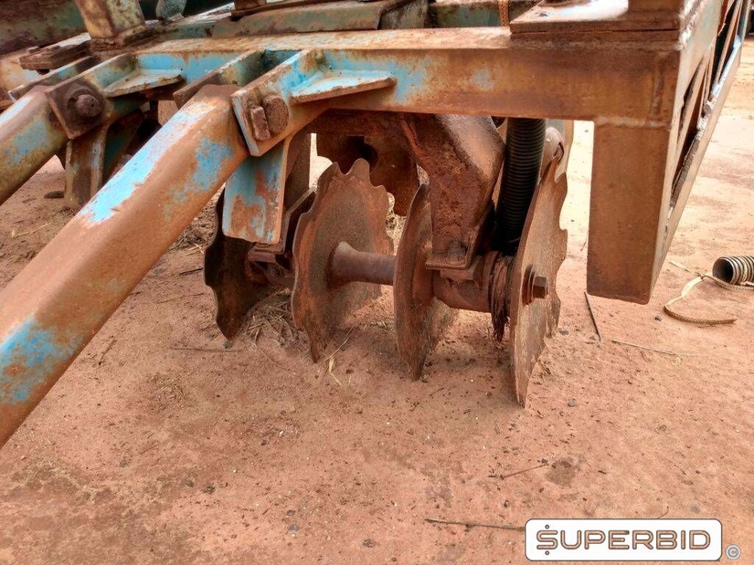 GRADE QUEBRA LOMBO UTI IMPLEMENTOS, ANO: 2008, SÉRIE: 1266 (Ref.: 452)