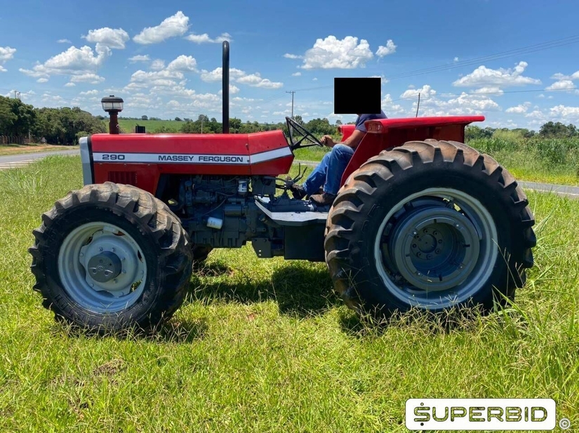 TRATOR AGRÍCOLA MASSEY FERGUSON 290, SÉRIE: LJ8719B295051S (Ref: 4)