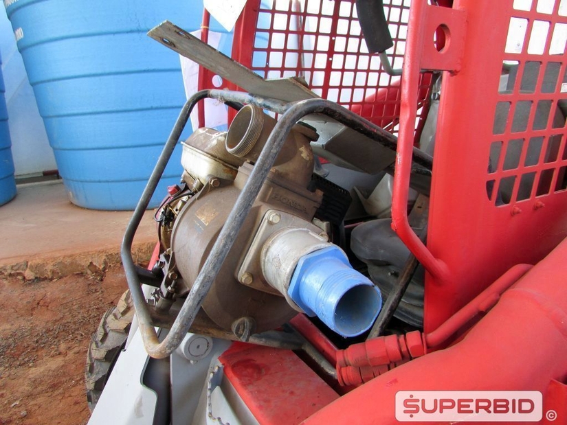 MINI CARREGADEIRA, CONCHA P/ MINI CARREGADEIRA E BOMBA CENTRÍFUGA (03 PÇS) (Ref.: FER)