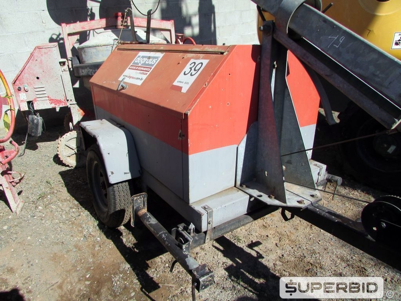 TORRE DE ILUMINAÇÃO TEREX 4-6 KW (Ref.: FDQ)