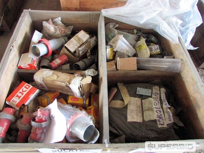 CONECTORES BOLT, CONDULETES, PLUGUES E OUTROS. (Ref.: WMEW_UM02)