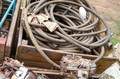 SUCATA DE MÁQUINAS DE POLICORTE, MOTORES BRANCO, MOTOSERRAS, MOTOVIBRADORES E MAGOTES. (Ref.: SCO)