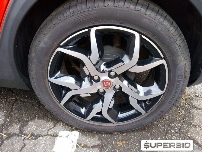 Fiat Argo Hgt 1.8, 2018/2019, Vermelho modena, 13.899 KM, Flex, Câmbio Automático, Roda de liga leve, Kit Tech + Kit Stile (Bancos em Couro), Câmera de ré, IPVA 2021 pago, Laudo cautelar aprovado.