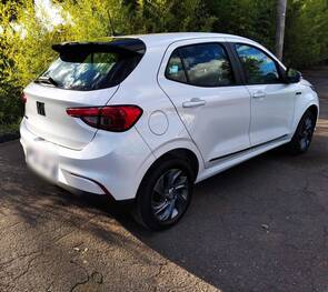 Fiat Argo Drive 1.3 série especial S-design, 2019/2020, Branco Alaska Perolizada, 3.789 KM, Flex, Câmbio Manual, Roda de liga leve, Kit multimídia "7", volante com comandos, IPVA 2021 pago, veículo com garantia de fábrica, laudo cautelar aprovado.