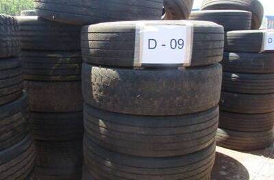 20 SUCATAS DE PNEUS 295/80 PARA REAPROVEITAMENTO (Ref.: D-09)