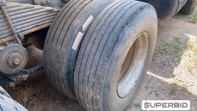 CAMINHÃO BASCULANTE VOLVO VM 330 6X4R, 2013/2013, Placa FINAL 4 (RJ), (Ref.: ICA)