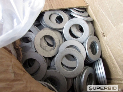 MATERIAIS DE FIXAÇÃO: PORCAS, PARAFUSOS, ARRUELAS E OUTROS (APROX.: 28.890 PÇS). (Ref.: WMEY_UM02)