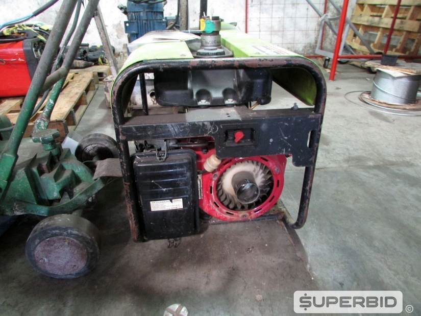 GERADOR DE ENERGIA PORTÁTIL Á GASOLINA 7 KVA (Ref.: FDK)