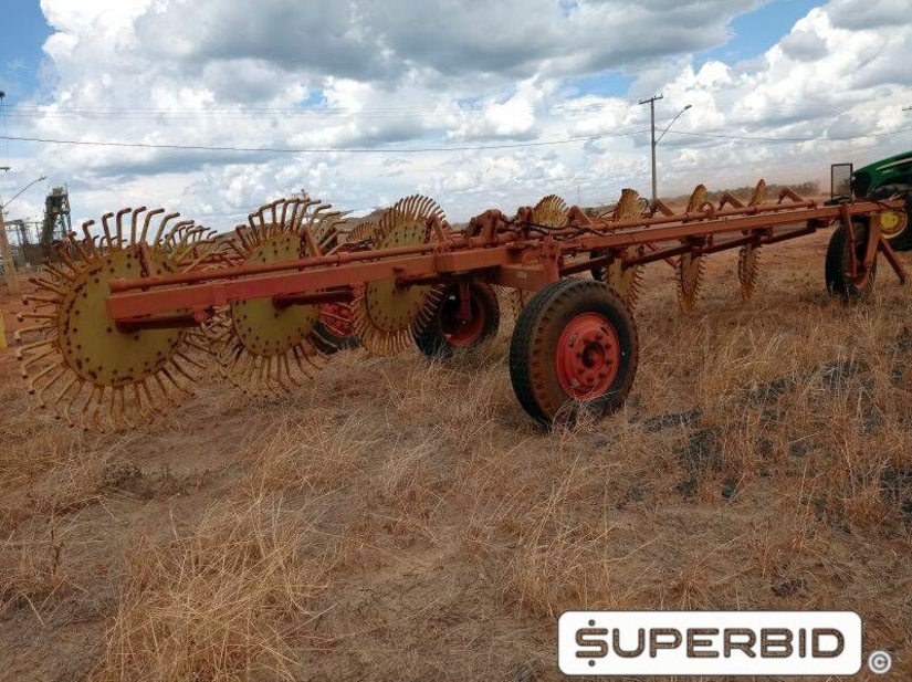 ENLEIRADOR DE RAIZES GIRASSOL PERFISA PP 704, ANO: 2008, SÉRIE: 107.ER (Ref.: 344)